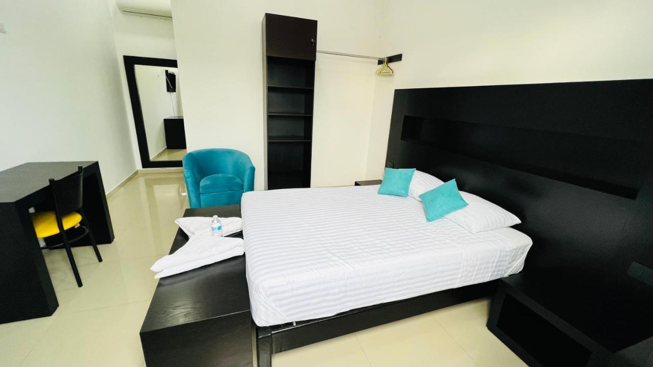 Hotel Villa Pralaya Jiutepec Kültér fotó
