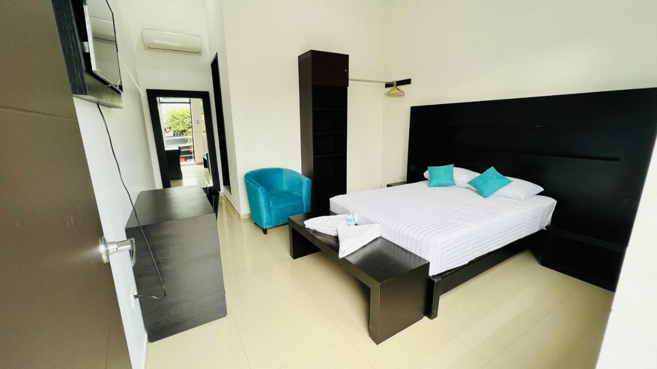 Hotel Villa Pralaya Jiutepec Kültér fotó