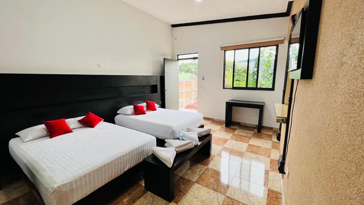 Hotel Villa Pralaya Jiutepec Kültér fotó