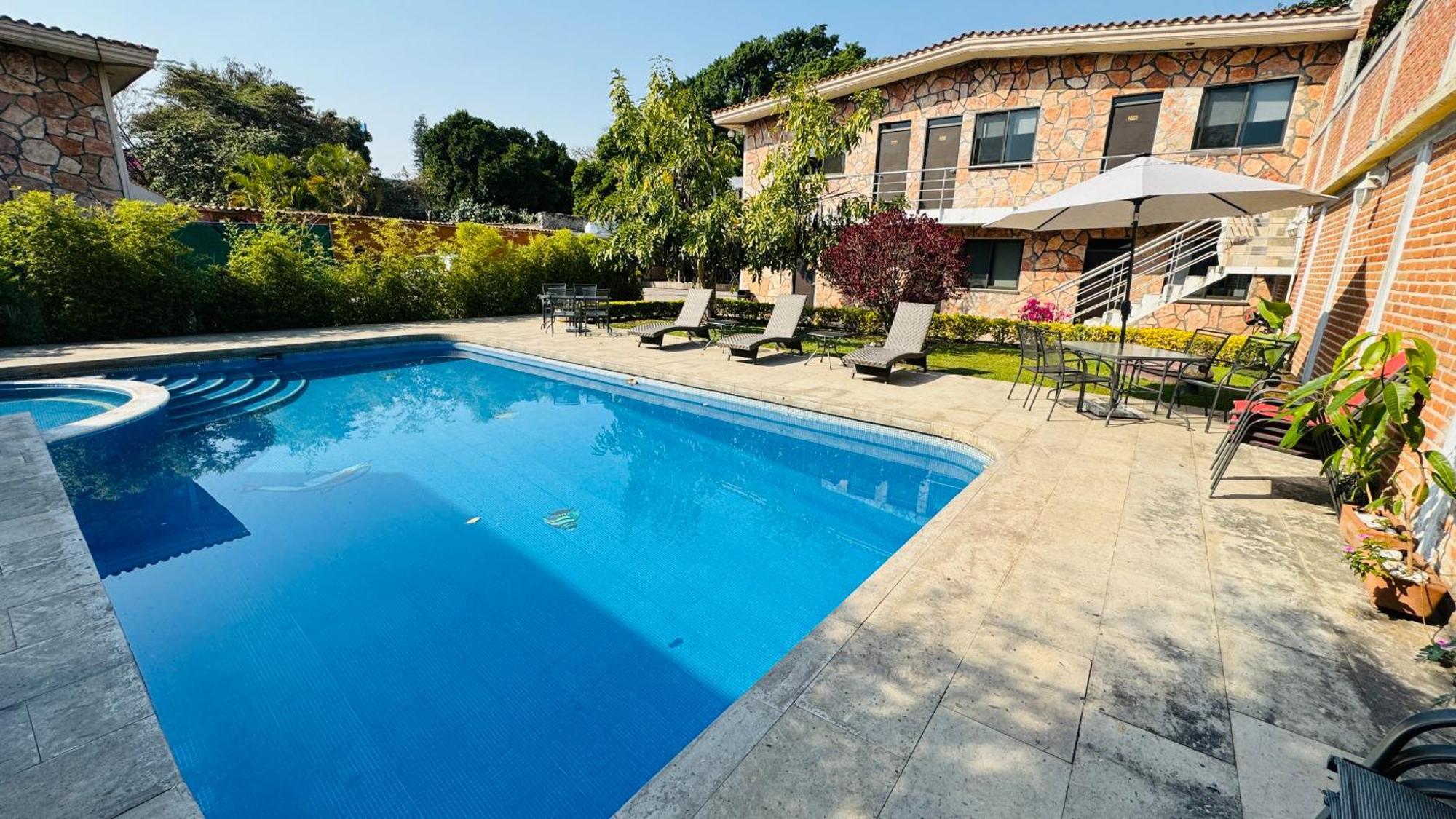 Hotel Villa Pralaya Jiutepec Kültér fotó